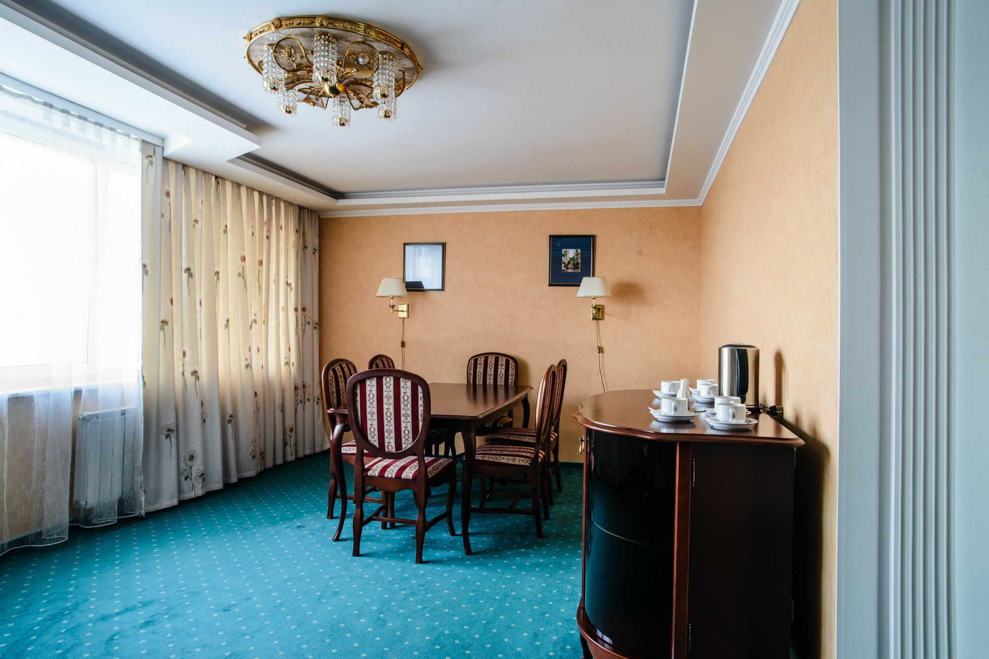 Historical Hotel Kaluga Esterno foto